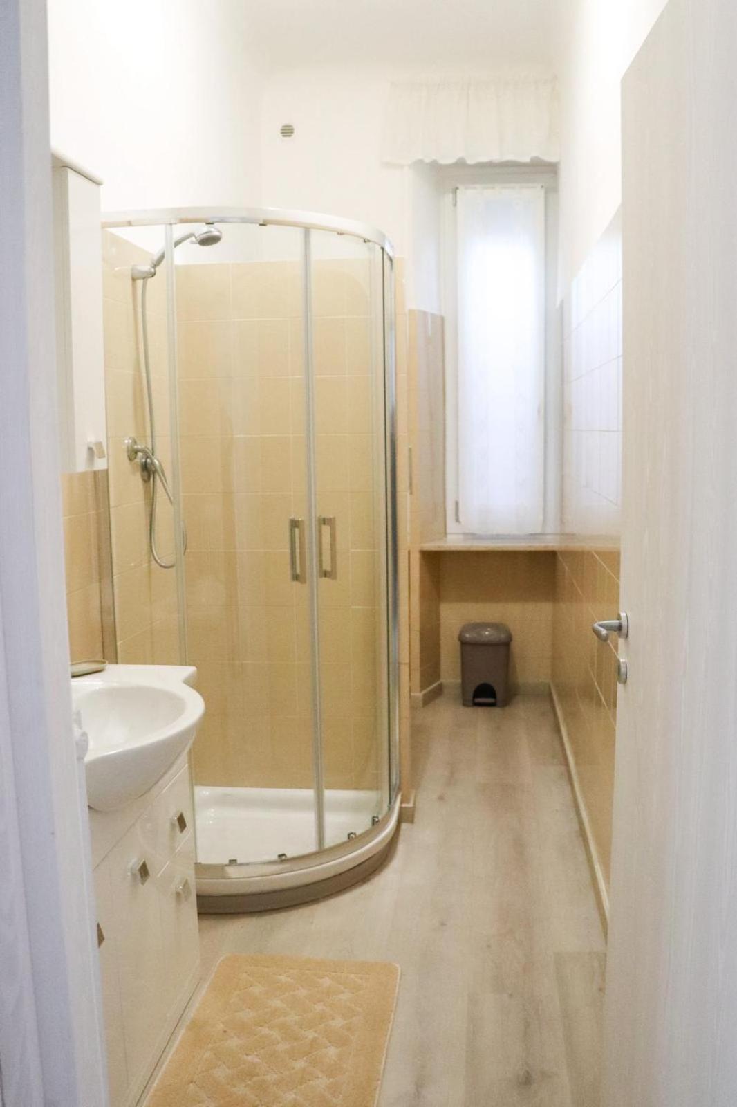 La Casa Di Piccoli Di Gabriele Martelli E Catia Pacetti - Appartamento アンコーナ エクステリア 写真